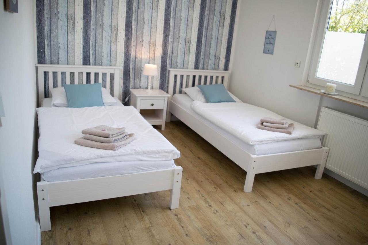 Nordic Im Deichhaus Apartment Husum  Exterior photo